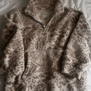 Animal Print American Eagle oversized cozy sherpa